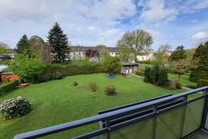Renovierte 3-Zimmer-Wohnung mit Balkon in Bremerhaven-Lehe!