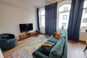 Renovierte 3-Zimmer-Wohnung mit Balkon und Dusche inkl. Altbaucharme in Bremerhaven-Lehe!