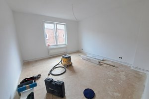 Modernisierte 3-Zimmer-Wohnung mit Balkon in Bremerhaven-Geestemünde
