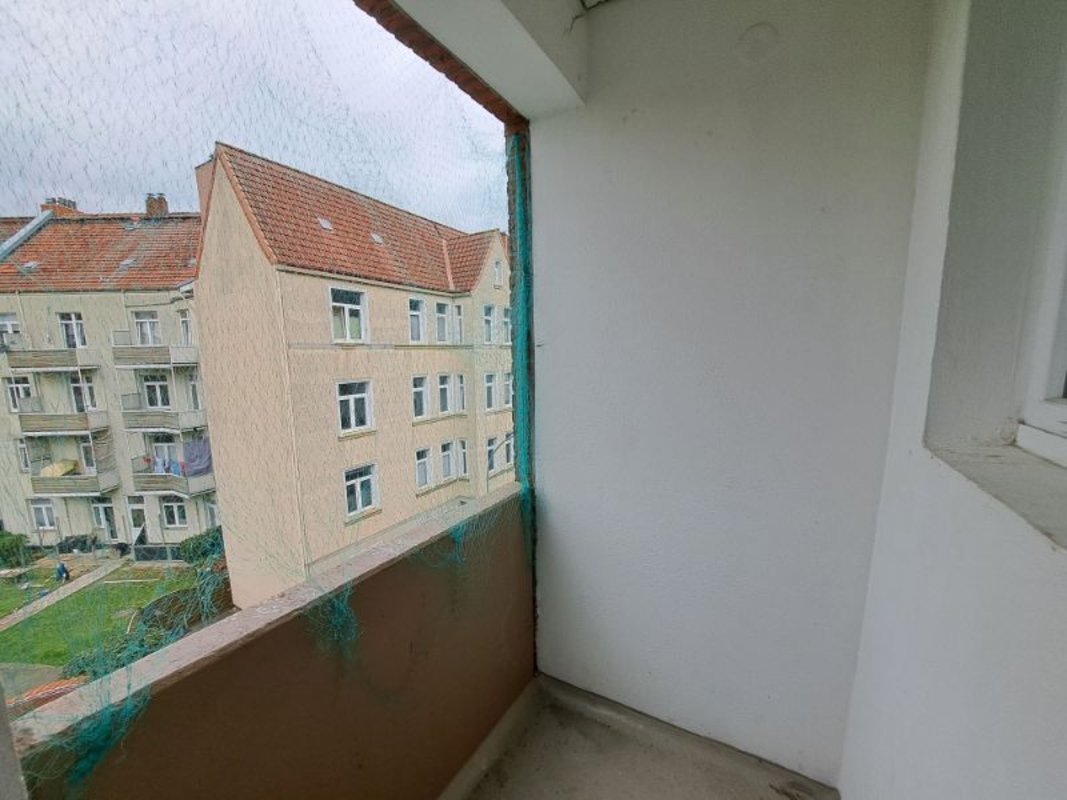Helle 3-Zimmer-Wohnung in Bremerhaven mit Badewanne und Balkon!