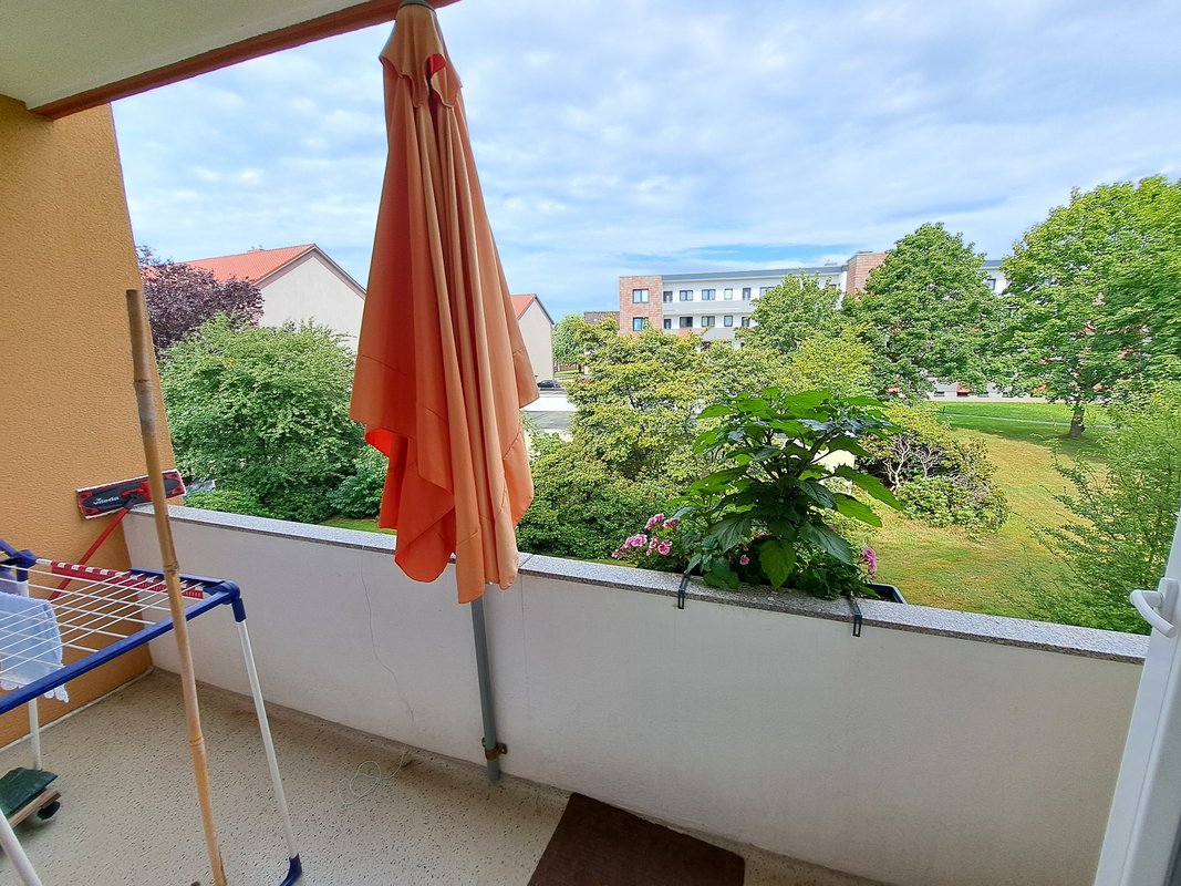 2-Zimmer-Wohnung mit zwei Balkonen in Bremerhaven-Geestemünde Süd