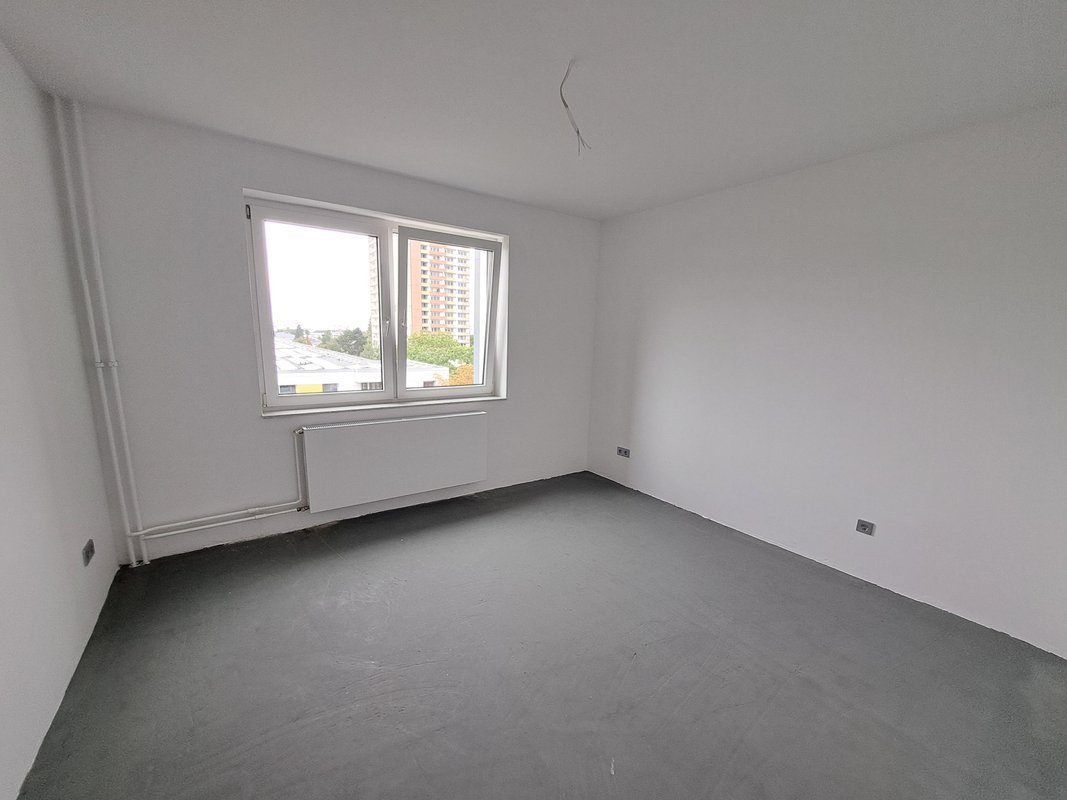 2-Zimmer-Wohnung mit Fahrstuhl und toller Aussicht in Bremerhaven-Lehe!