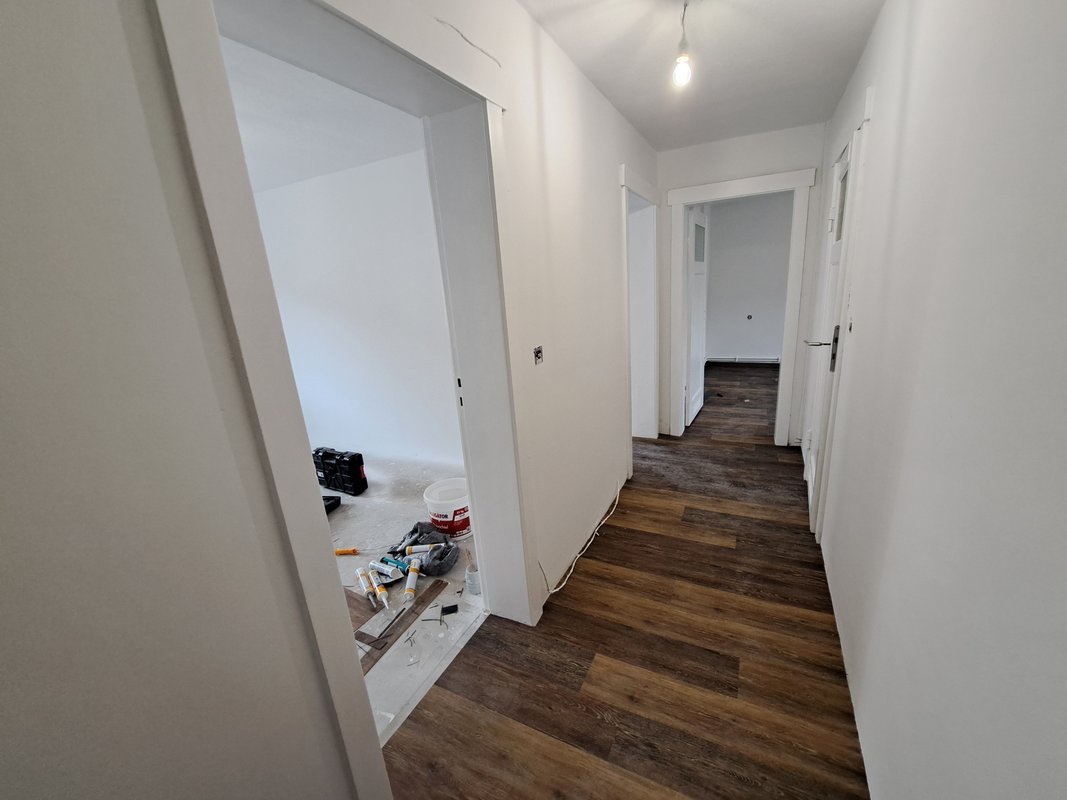 Frisch renoviert! Zentral gelegene 2-Zimmer-Wohnung in Bremerhaven-Geestemünde!