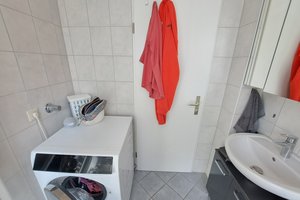 Für Senioren! Mit Aufzug! 3-Zimmer-Wohnung mit Wintergarten und ebenerdiger Dusche in Bremerhaven Lehe!
