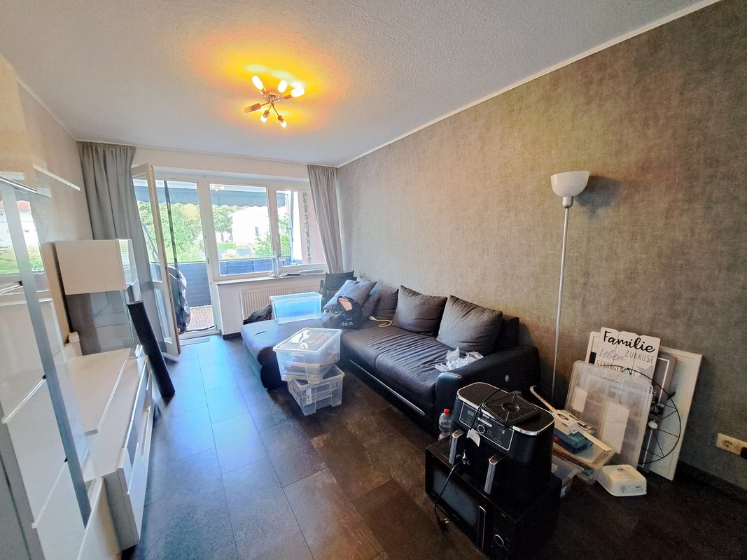 2-Zimmer-Wohnung Hochparterre mit Balkon in Bremerhaven-Lehe!