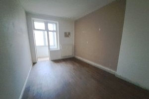 Große 3-Zimmer-Wohnung mit Balkon in Bremerhaven-Lehe!