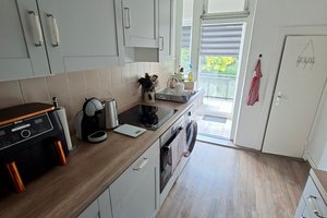 Renovierte 3-Zimmer-Wohnung mit Balkon in Bremerhaven-Lehe!