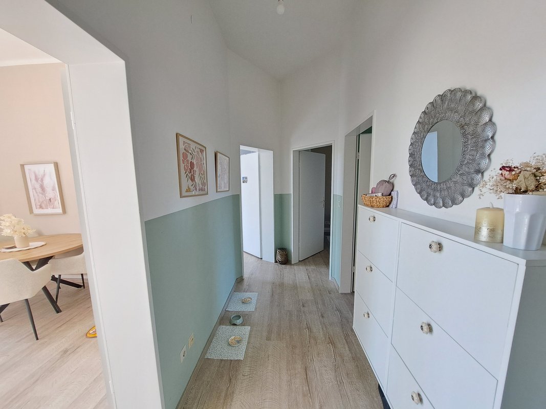 Renovierte 3-Zimmer-Wohnung mit Balkon im 1. OG in Bremerhaven-Lehe!