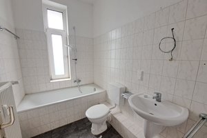 Große 3-Zimmer-Wohnung mit Balkon in Bremerhaven-Lehe!