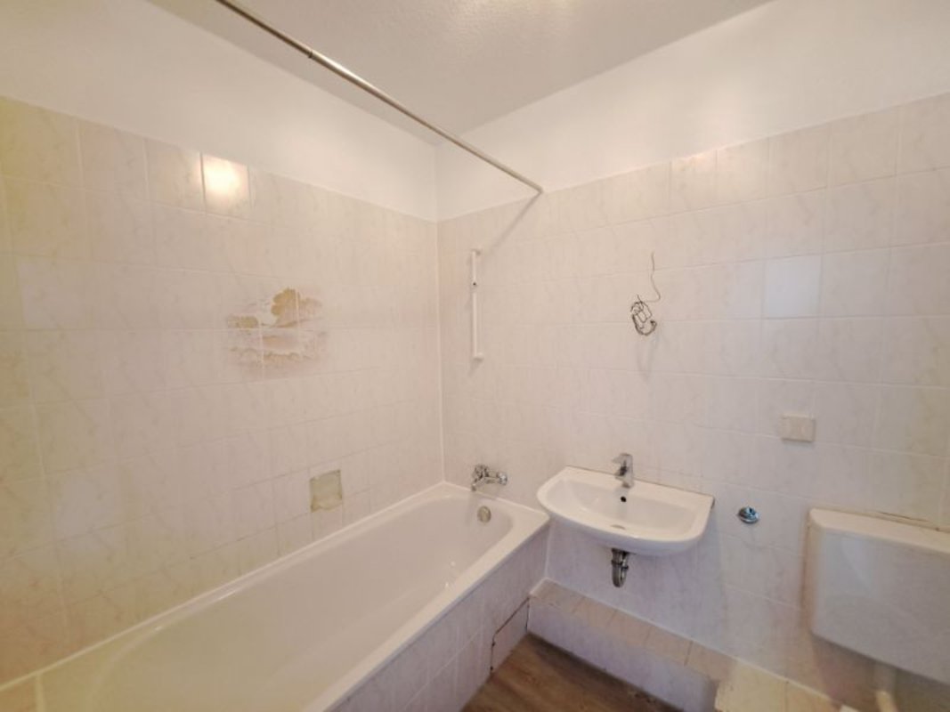 3-Zimmer-Wohnung mit Duschbad und 2 Balkonen in Bremerhaven