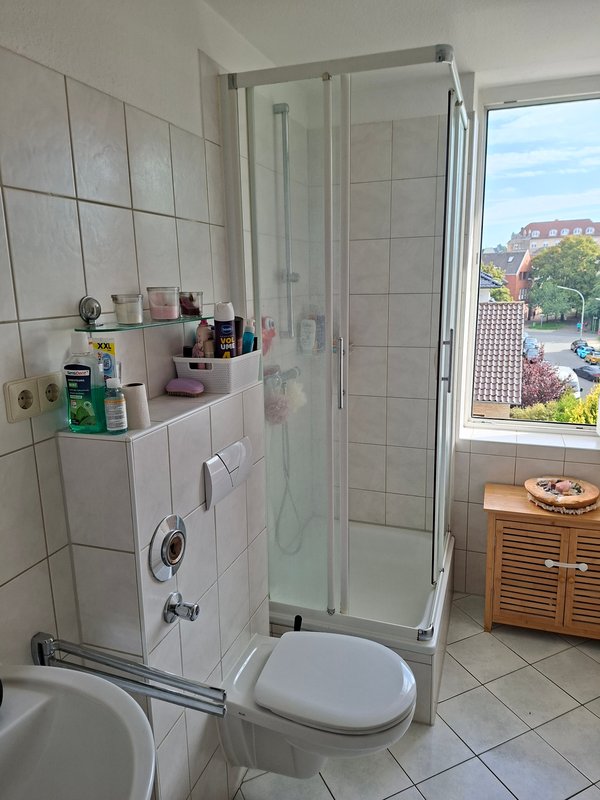 Kleine und günstige 2-Zimmer-Wohnung in Bremerhaven-Lehe!