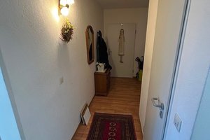 3-Zimmer-Wohnung mit modernisiertem Bad in Bremerhaven-Geestmünde!