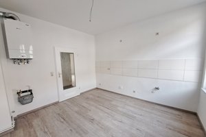 Frisch modernisierte 3-Zimmer-Wohnung mit Balkon in Bremerhaven!