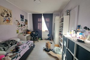Kleine 4-Zimmer-Wohnung mit Balkon in Bremerhaven-Geestemünde