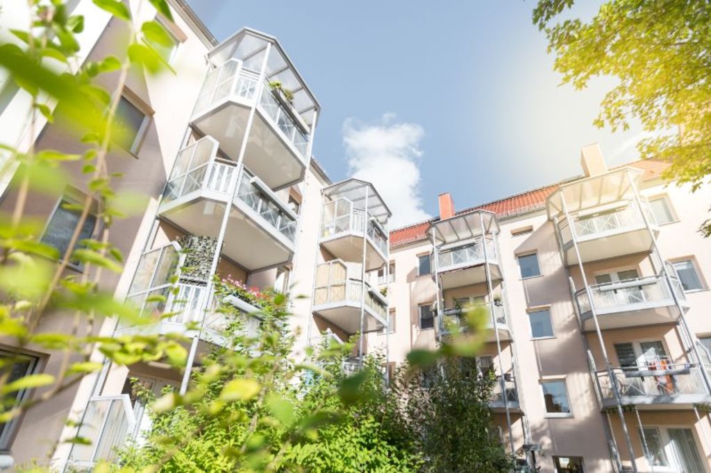 Renovierte 2-Zimmer-Wohnung mit Balkon in Bremerhaven-Geestemünde