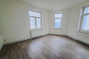 Große 3-Zimmer-Wohnung mit Balkon in Bremerhaven-Lehe!