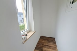 Frisch renoviert! Zentral gelegene 2-Zimmer-Wohnung in Bremerhaven-Geestemünde!