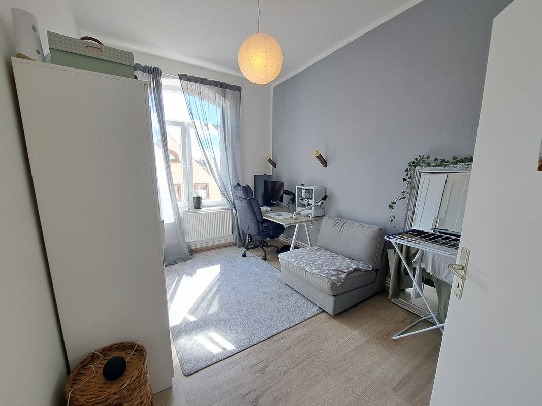 Renovierte 3-Zimmer-Wohnung mit Balkon im 1. OG in Bremerhaven-Lehe!