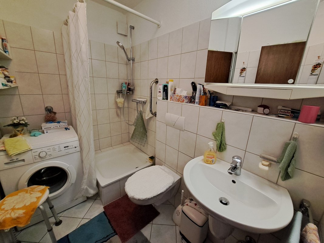 2-Zimmer-Wohnung mit zwei Balkonen in Bremerhaven-Geestemünde Süd