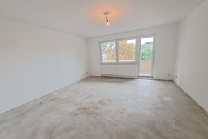 Helle 3-Zimmer-Wohnung in Bremerhaven mit Badewanne und Balkon!