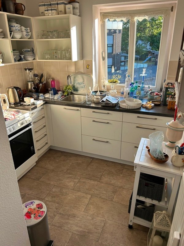 3-Zimmer-Wohnung mit modernisiertem Bad in Bremerhaven-Geestmünde!