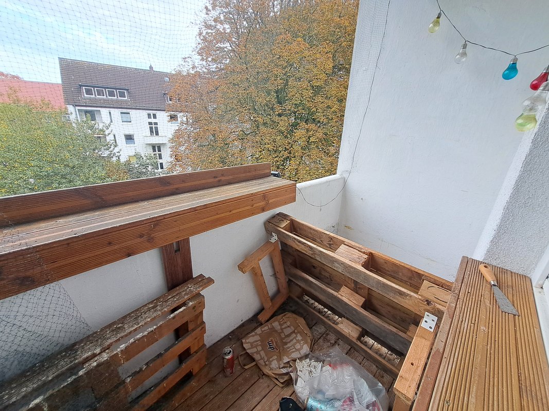 3-Zimmer-Wohnung mit Balkon für Sportliche in Bremerhaven-Geestemünder