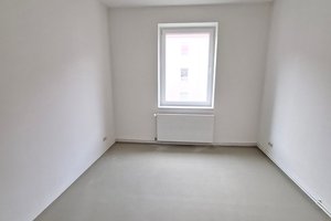 Modernisierte 3-Zimmer-Wohnung mit Balkon in Bremerhaven-Geestemünde!