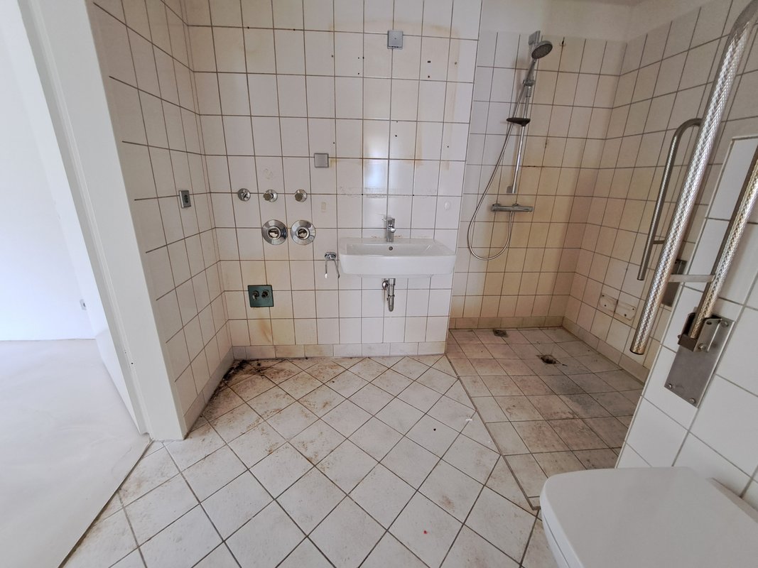 Nur mit WBS! 3-Zimmer-Wohnung mit Aufzug, Balkon und barrierefreier Dusche in Bremerhaven!
