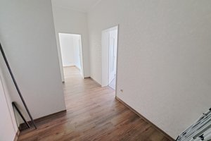 Kleine, gepflegte 2-Zimmer-Wohnung mit Balkon in Bremerhaven-Geestemünde