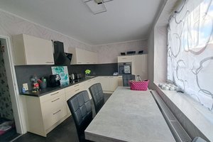 2-Zimmer-Wohnung Hochparterre mit Balkon in Bremerhaven-Lehe!