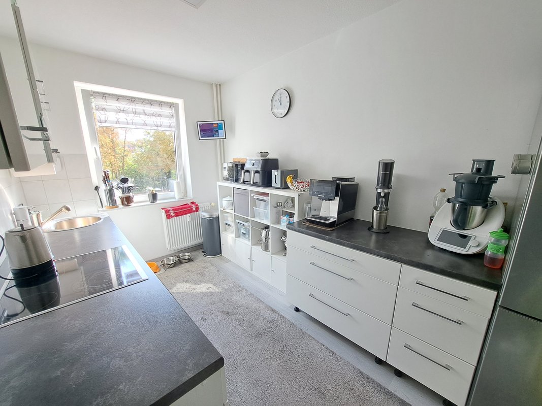 Für Senioren! Mit Aufzug! 3-Zimmer-Wohnung mit Wintergarten und ebenerdiger Dusche in Bremerhaven Lehe!