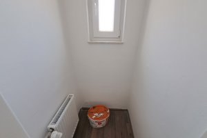 Frisch renovierte große 3-Zimmer-Wohnung mit Balkon und Wannenbad in Bremerhaven!