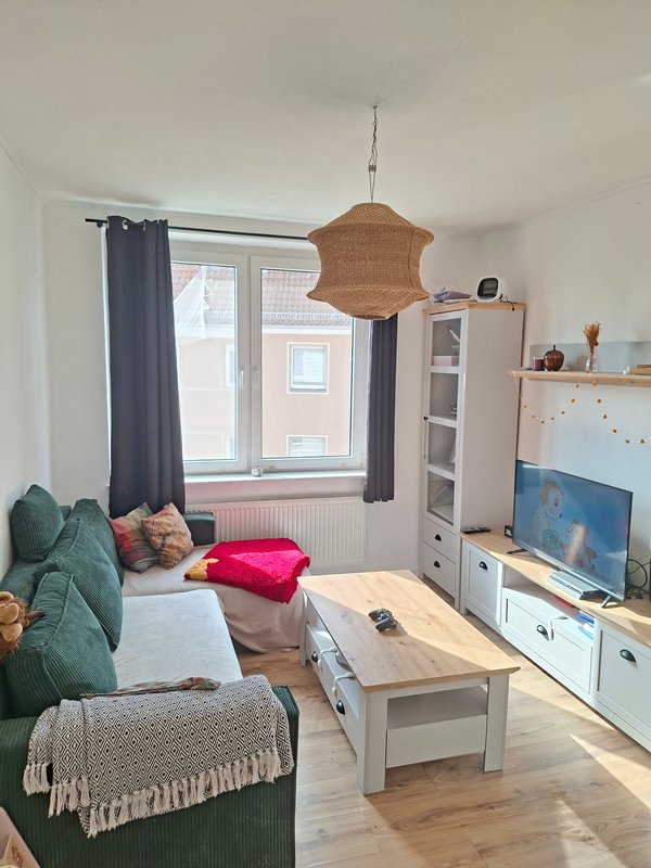 Kleine und günstige 2-Zimmer-Wohnung in Bremerhaven-Lehe!