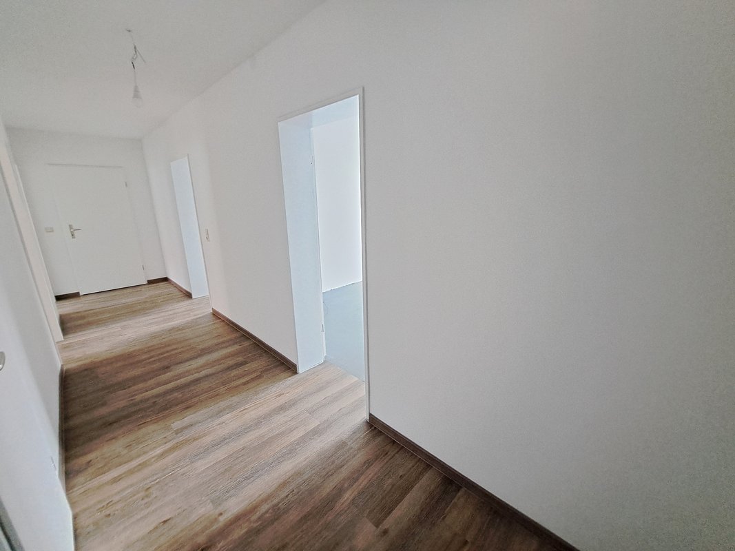 Modernisierte 3-Zimmer-Wohnung in zentraler Lage in Bremerhaven-Geestemünde