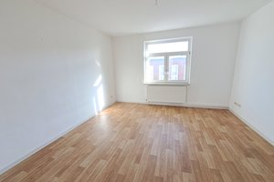Großzügige 2-Zimmer-Wohnung in Bremerhaven-Geestemünde