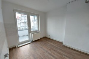 2-Zimmer-Wohnung mit Dusche und großem Balkon in Bremerhaven-Lehe!