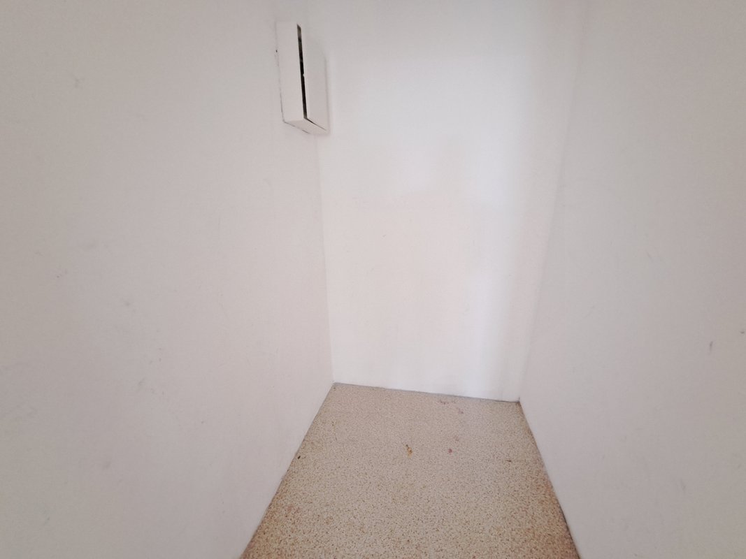Großzügige 2-Zimmer-Wohnung in Bremerhaven-Geestemünde