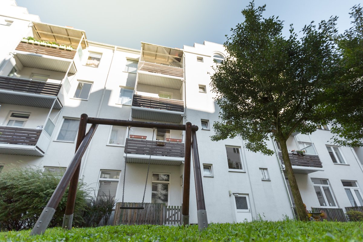 Modernisierte 3-Zimmer-Wohnung mit Balkon in Bremerhaven-Geestemünde