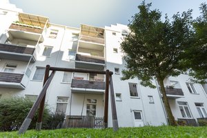 Modernisierte 3-Zimmer-Wohnung mit Balkon in Bremerhaven-Geestemünde