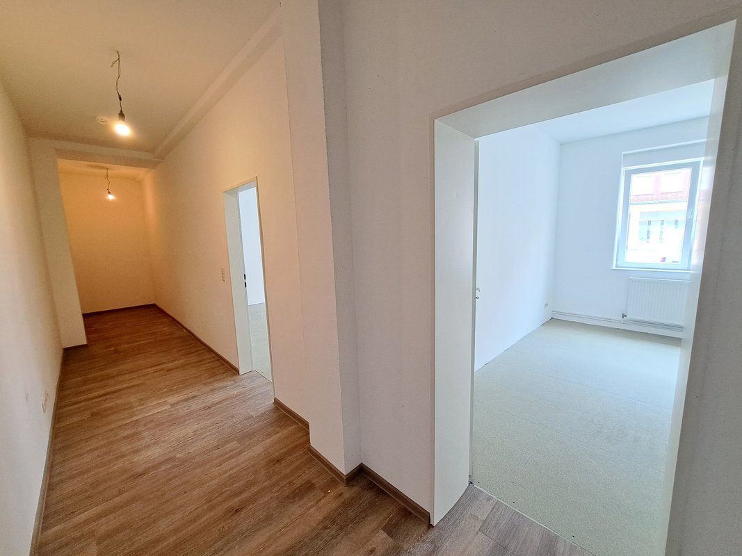 Modernisierte 2-Zimmer-Wohnung mit Terrasse in Bremerhaven-Geestemünde!