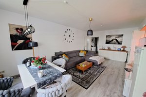 Für Senioren! Mit Aufzug! 3-Zimmer-Wohnung mit Wintergarten und ebenerdiger Dusche in Bremerhaven Lehe!