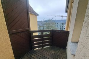 3-Zimmer-Wohnung mit Duschbad und 2 Balkonen in Bremerhaven