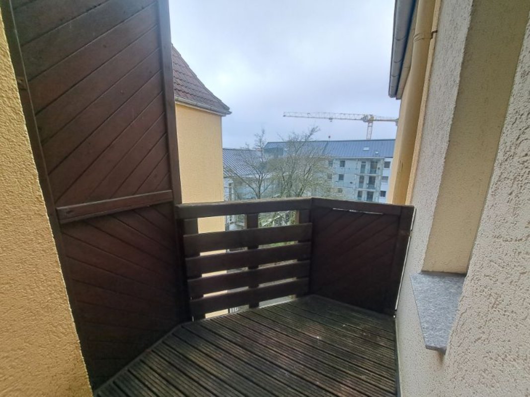 3-Zimmer-Wohnung mit Duschbad und 2 Balkonen in Bremerhaven