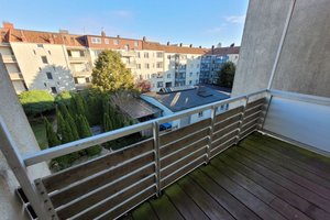 Mit Balkon! Gepflegte 3-Zimmer-Wohnung in Bremerhaven-Geestemünde!