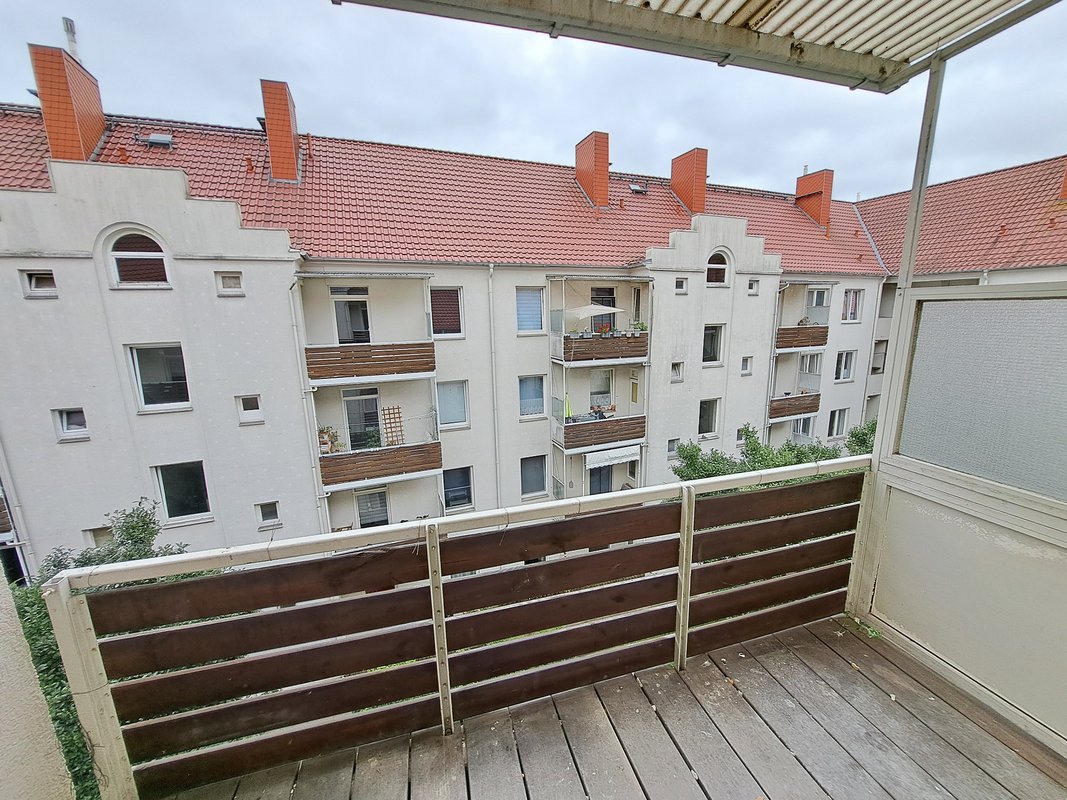 Modernisierte 3-Zimmer-Wohnung in zentraler Lage in Bremerhaven-Geestemünde