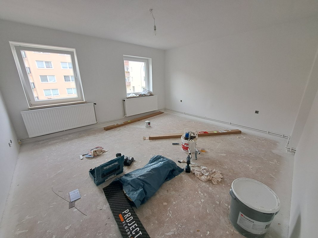 Frisch renoviert! Zentral gelegene 2-Zimmer-Wohnung in Bremerhaven-Geestemünde!