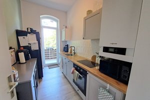 Renovierte 3-Zimmer-Wohnung mit Balkon im 1. OG in Bremerhaven-Lehe!