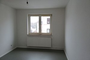 Renovierte 2-Zimmer-Wohnung mit Balkon in Bremerhaven-Geestemünde