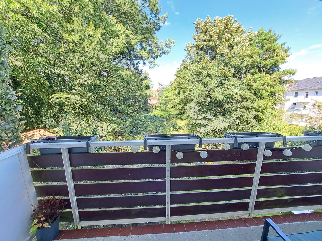Renovierte 3-Zimmer-Wohnung mit Balkon im 1. OG in Bremerhaven-Lehe!