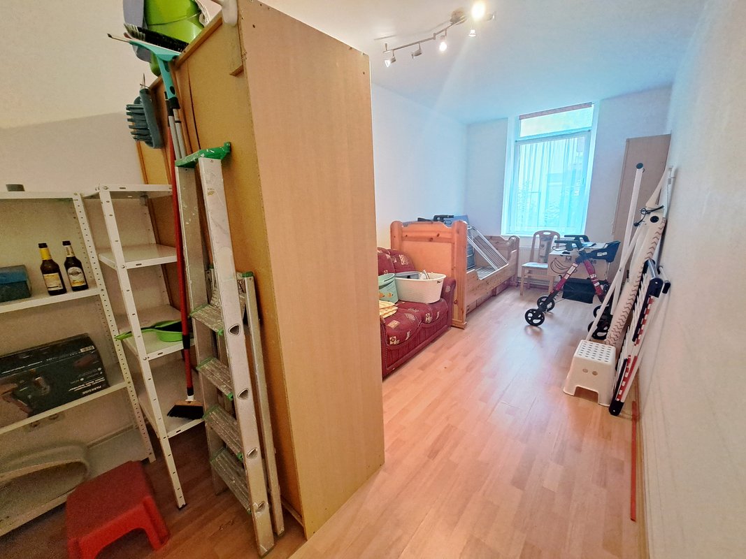 Gepflegte 3-Zimmer-Wohnung im Erdgeschoss mit Terrasse in BRemerhaven-Geestemünde